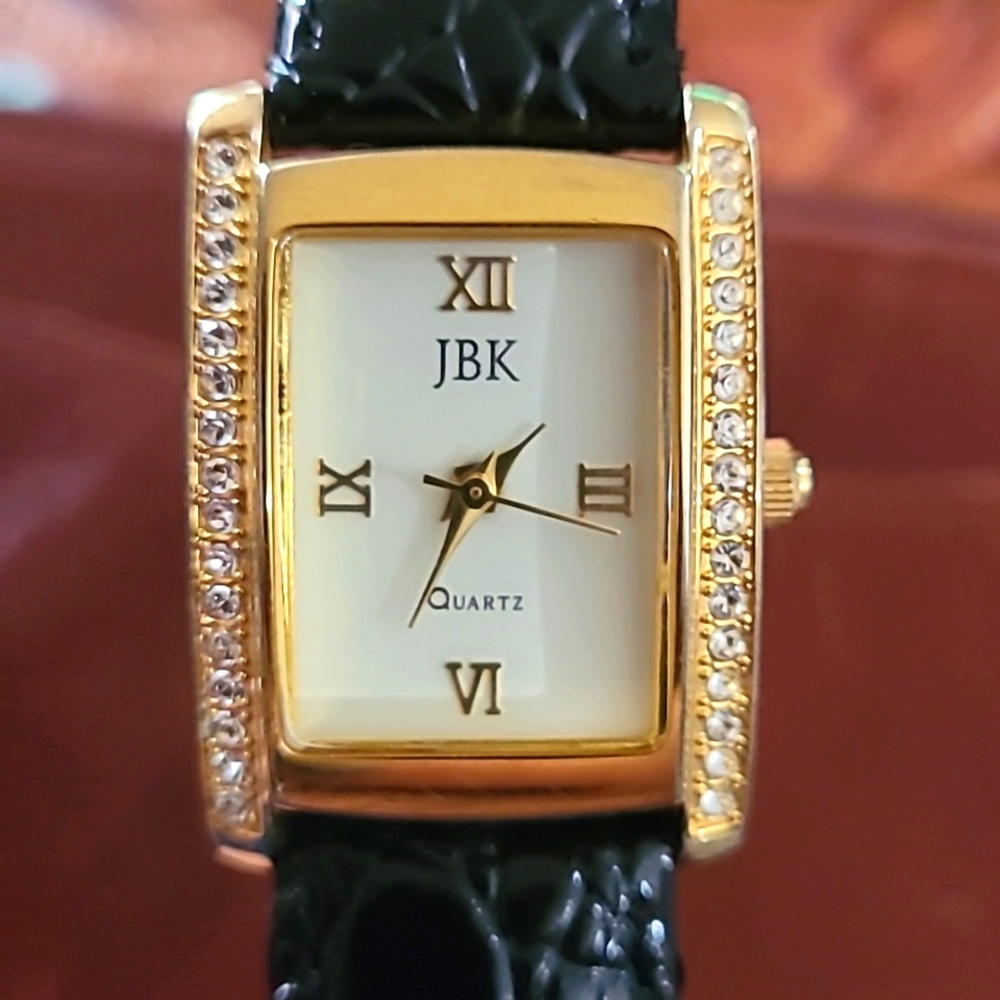 CAMROSE KROSS JBK JACKIE KENNEDY GOLD TONE CRYSTAL